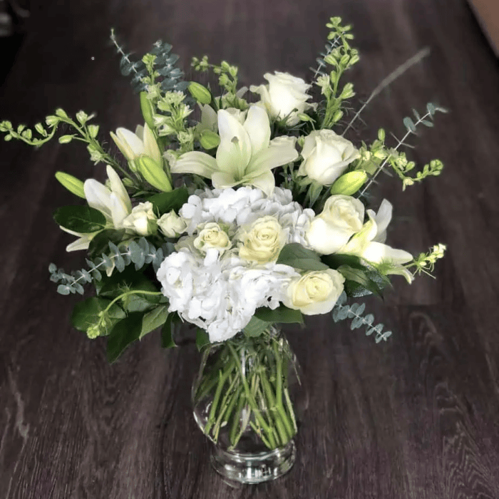 Scents of Heaven Sympathy Bouquet