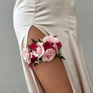 Flower Garter Corsage