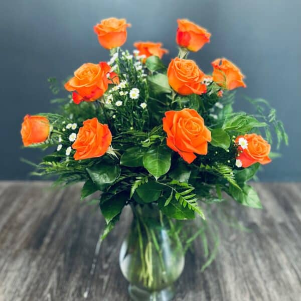 Classic Dozen Roses - Image 3